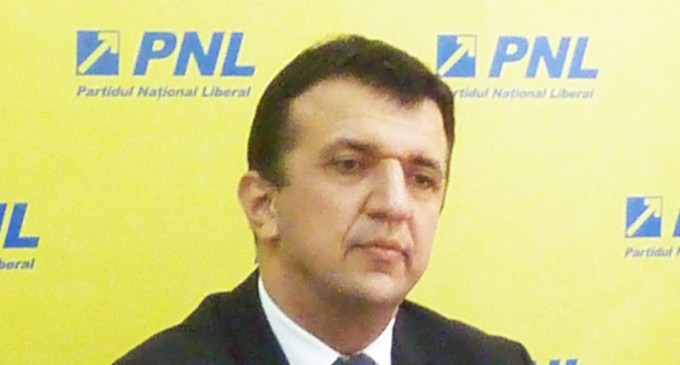 Liviu Brătescu este noul şef al liberalilor romaşcani