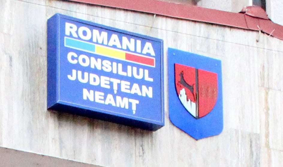 Tinerii sunt invitați să se înscrie în Consiliul Consultativ de pe lângă CJ Neamț