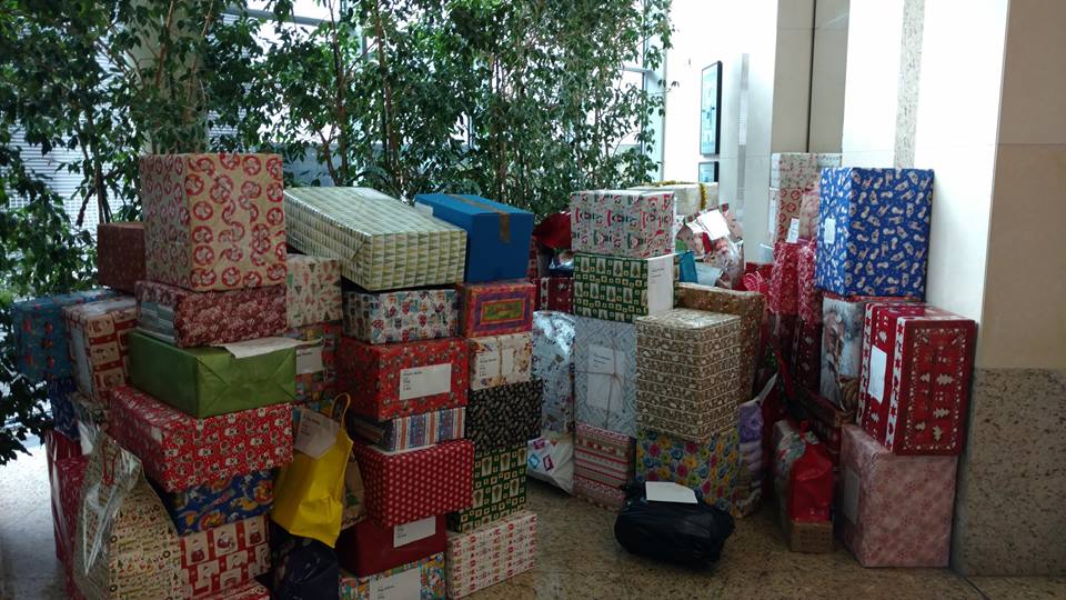 Cadouri pentru 40 de copii defavorizați din Neamț