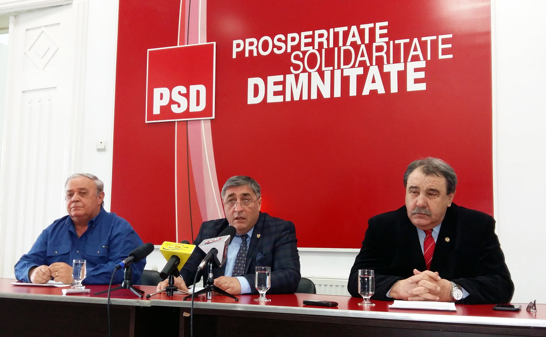PSD critică Primăria Roman. Parlamentarii PSD se oferă să sprijine activitatea municipalității