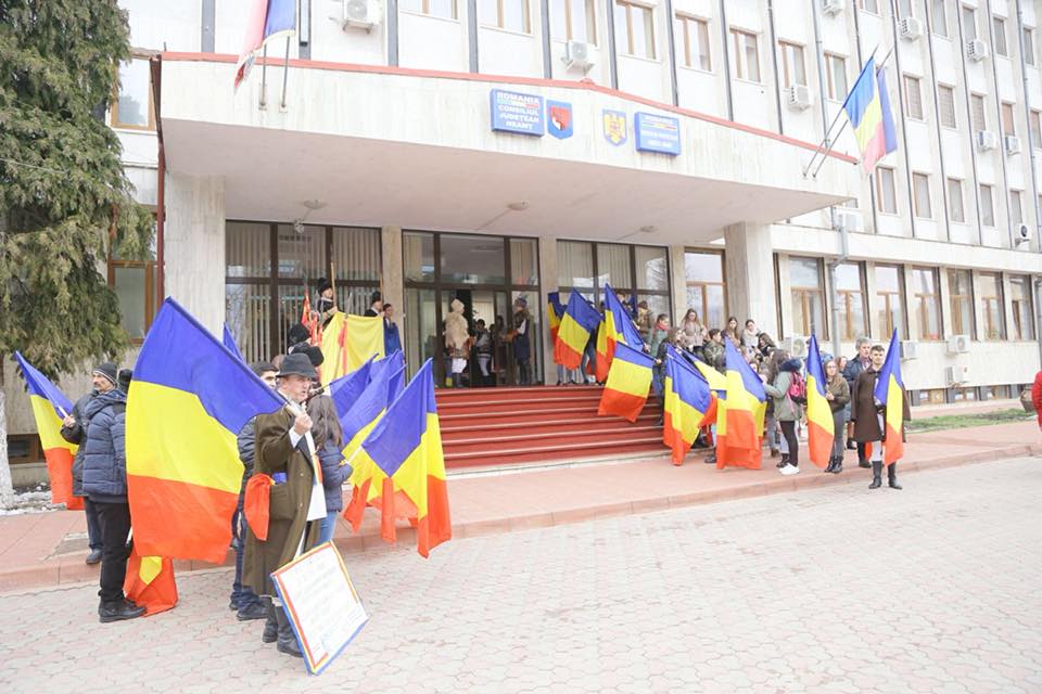 Înfrățiri și declarații de reunire a Basarabiei cu România, în întreg județul Neamț