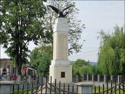 Monumentul din Gherăești dedicat eroilor căzuți în Primul război mondial