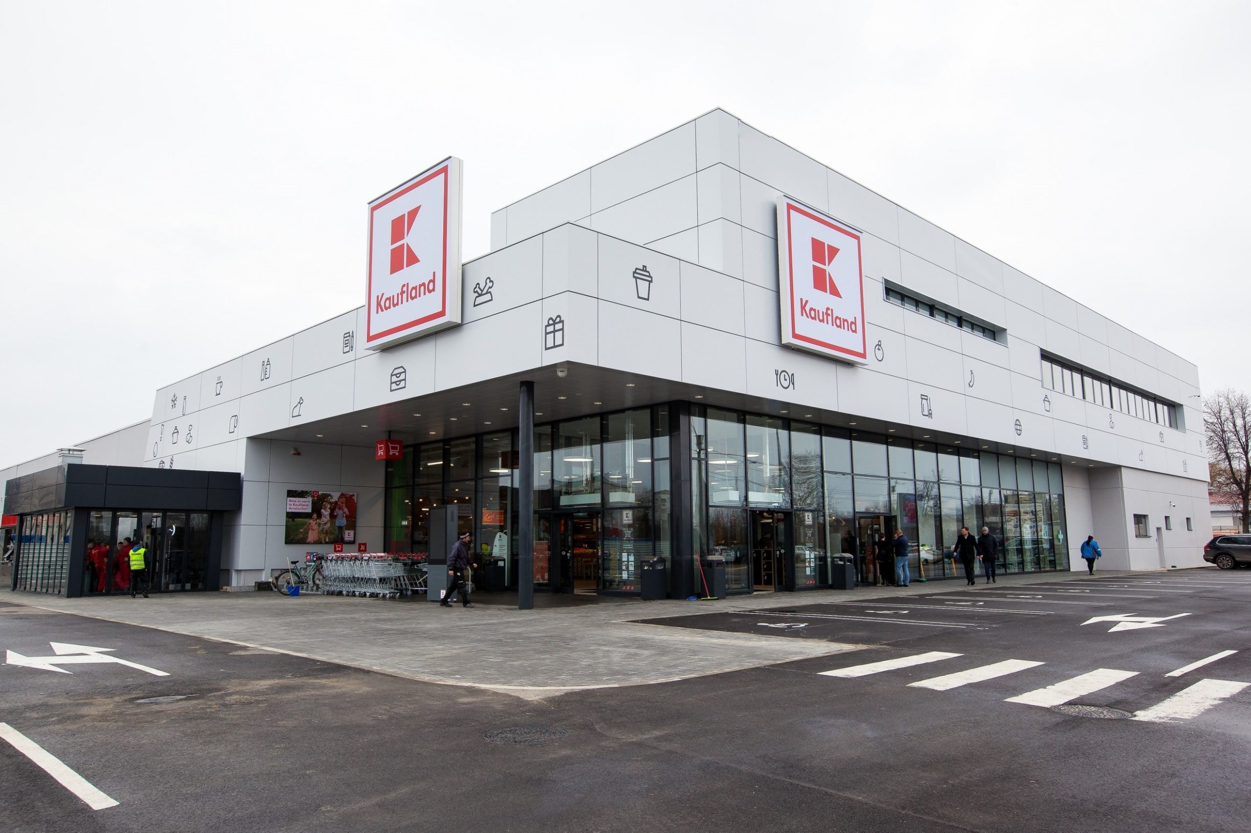 Kaufland a anunțat programul magazinelor de Paște