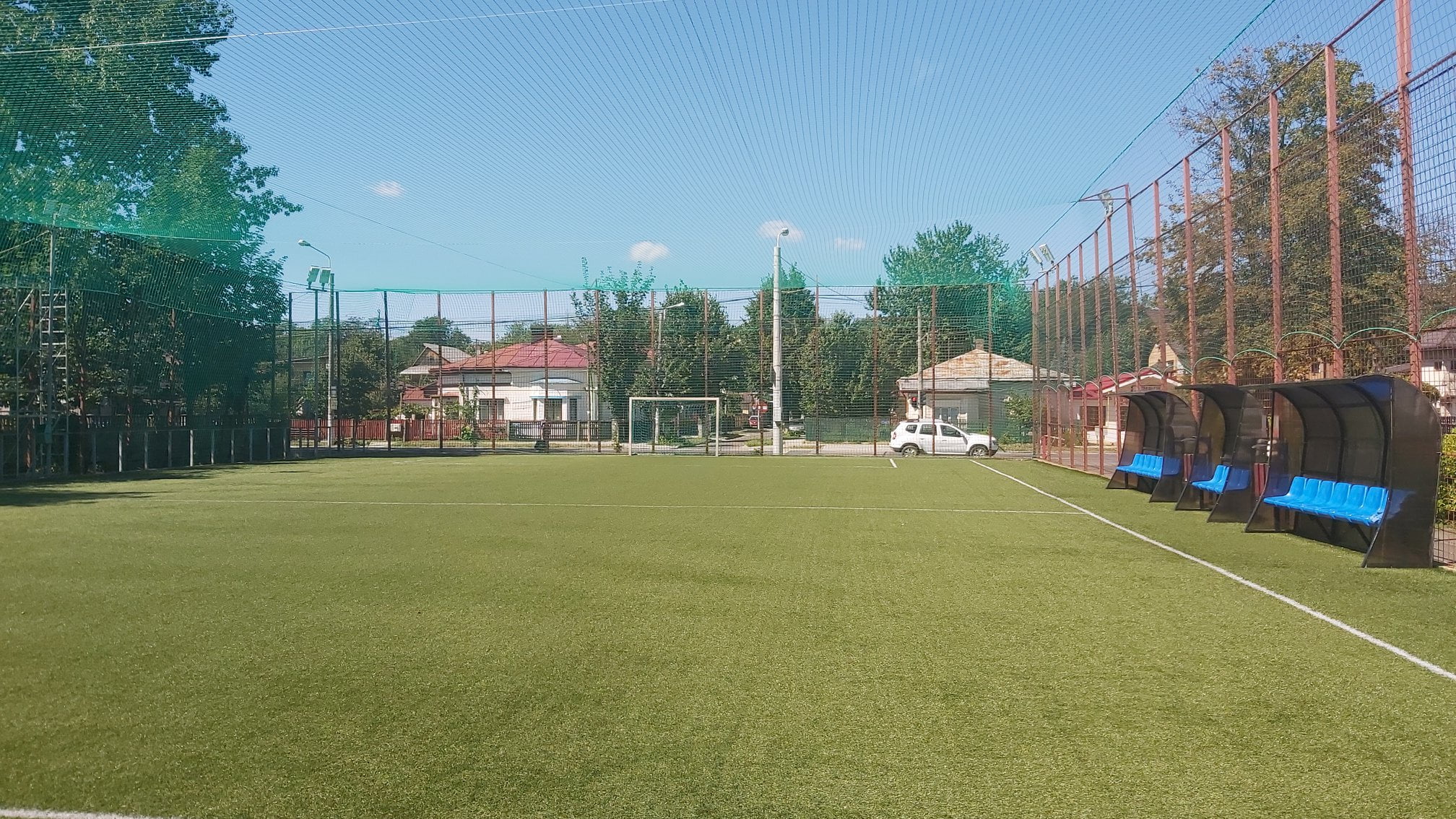 Se redeschide terenul de minifotbal de lângă Sala Sporturilor