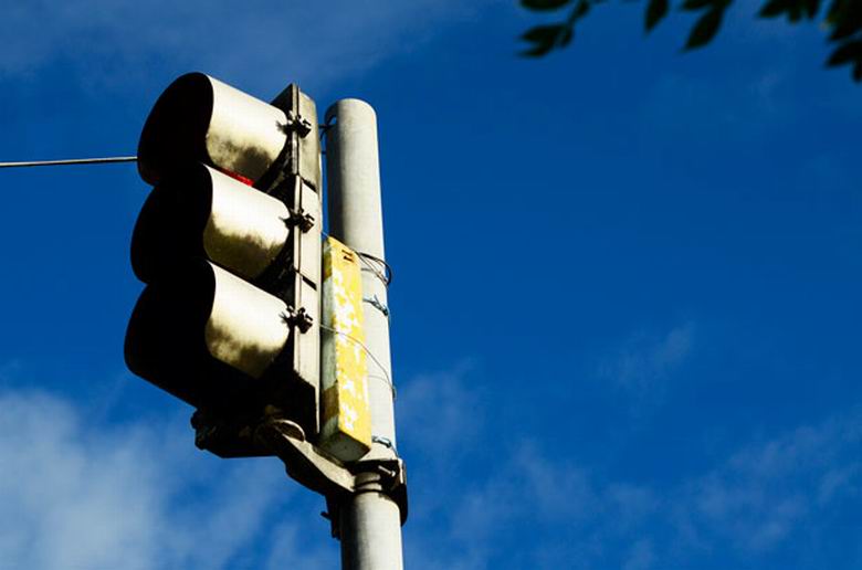 Când va putea fi instalat un semafor în intersecția de la Gâdinți. Precizările DRDP Iași