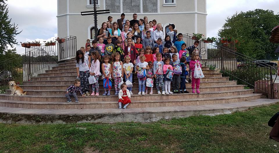 „Pasiuni de vacanță” și binecuvântare pentru noul an școlar, în Parohia Vad – Iucșa
